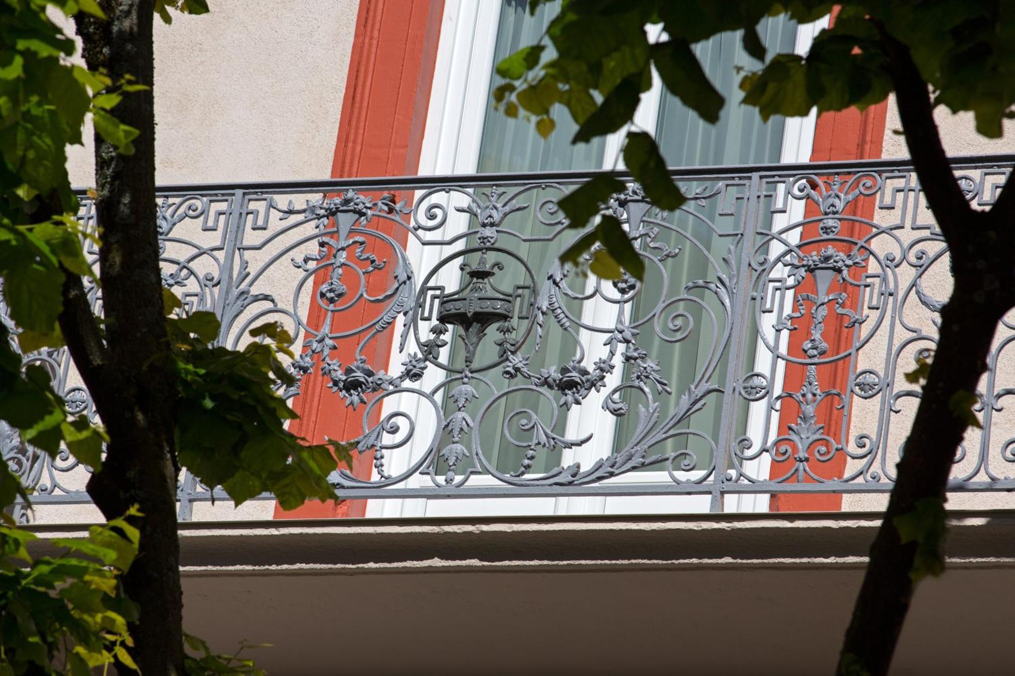 Hotel Arverna Vichy - Clt'Hotel Eksteriør billede